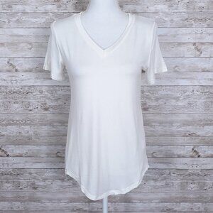 Amaryllis Womens Top S VNeck Short Sleeved Off White NWOT 289A